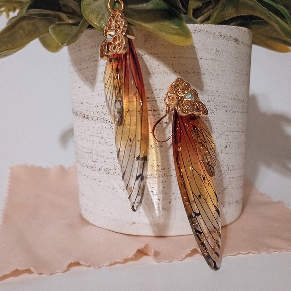 Handcrafted Gold Tone Butterfly Earrings - Picture 2 of 6